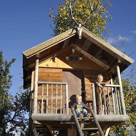 Sauschneiderhof شقة